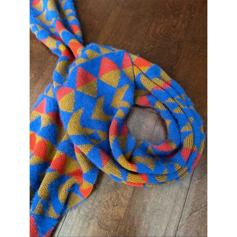 Urban Outfitters Geo Pattern Blanket Scarf